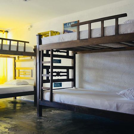 Playa Del Ritmo Beach Hostel & Bar - Adults Only ซันตามาร์ตา ภายนอก รูปภาพ
