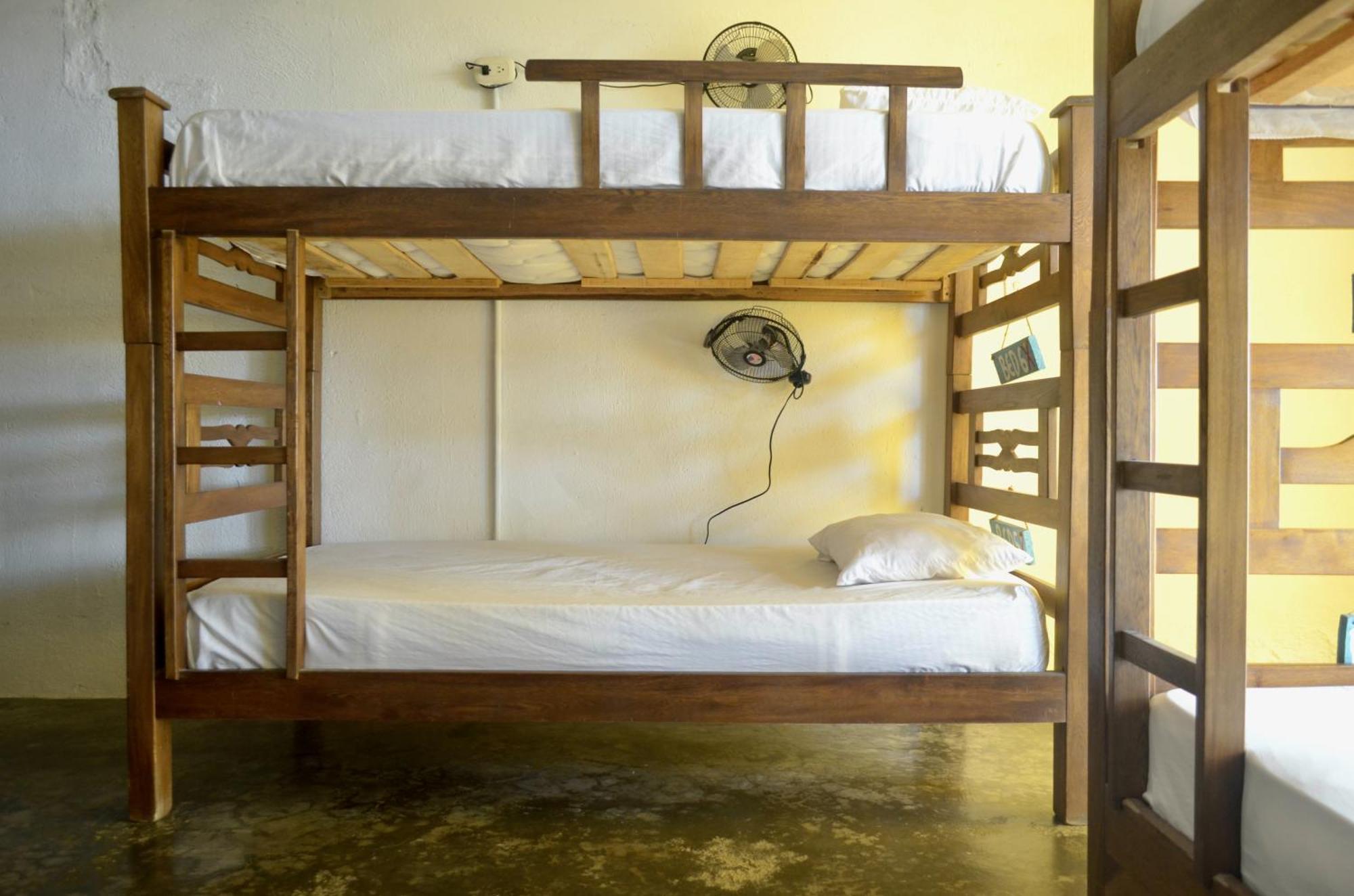 Playa Del Ritmo Beach Hostel & Bar - Adults Only ซันตามาร์ตา ภายนอก รูปภาพ