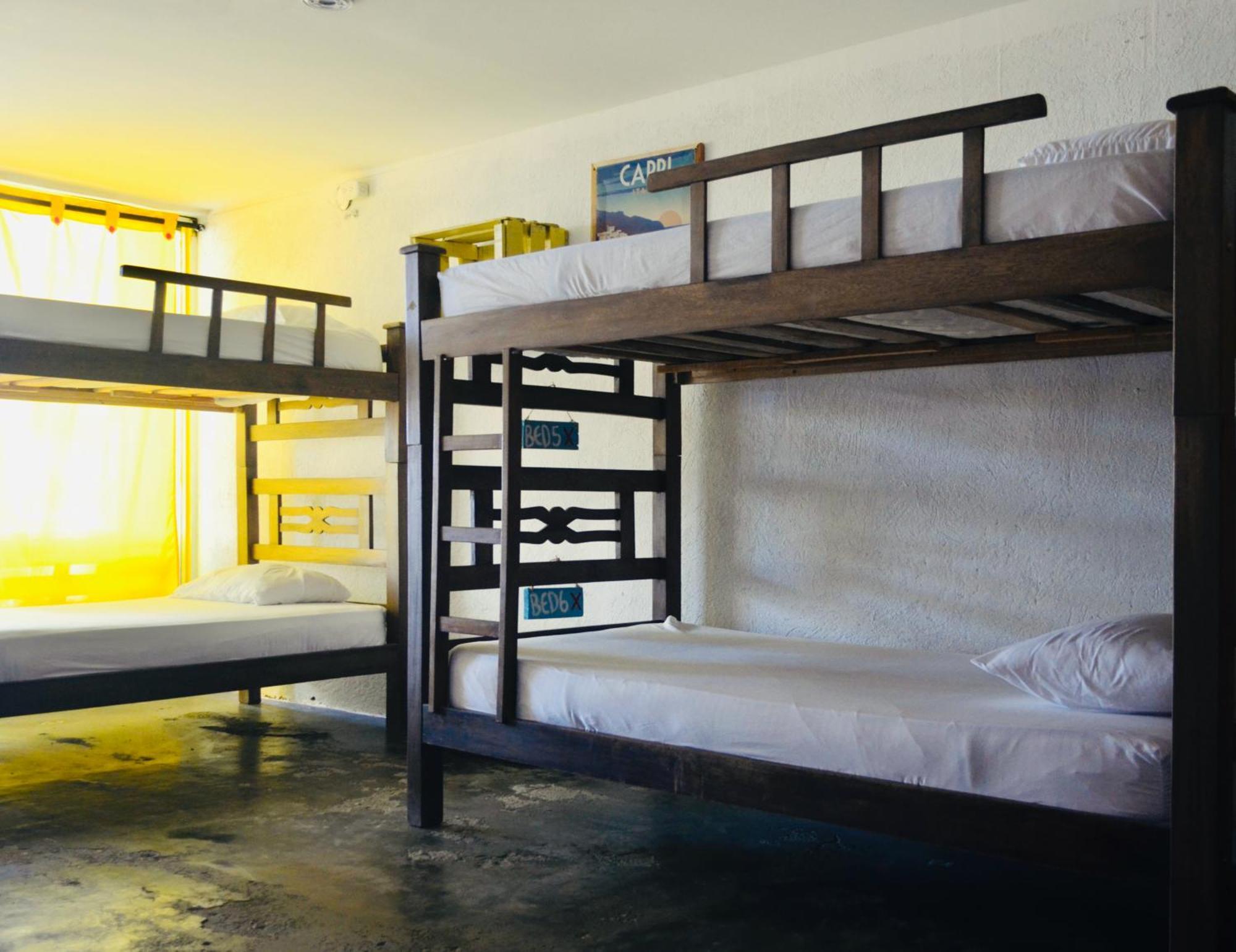 Playa Del Ritmo Beach Hostel & Bar - Adults Only ซันตามาร์ตา ภายนอก รูปภาพ