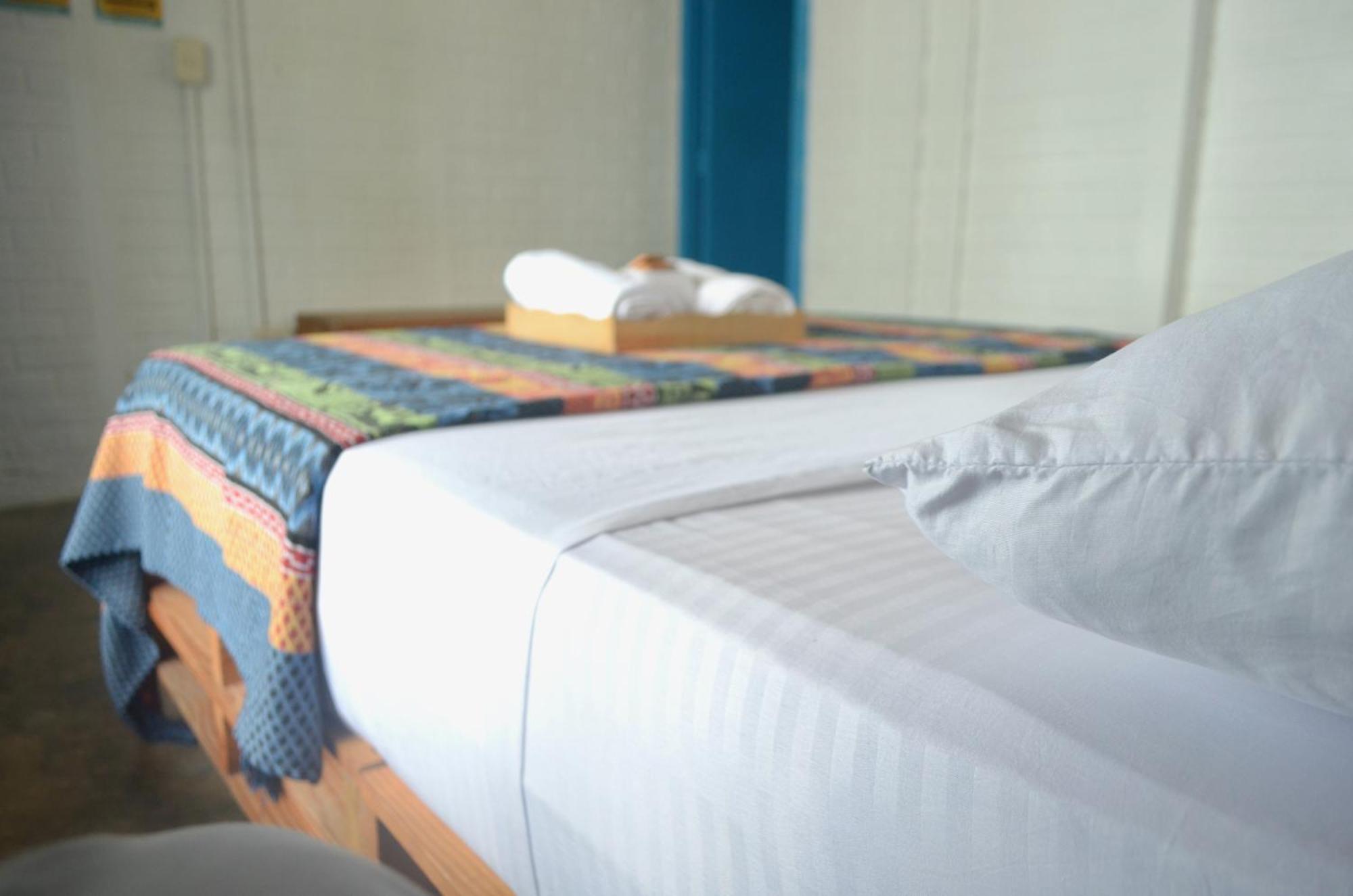 Playa Del Ritmo Beach Hostel & Bar - Adults Only ซันตามาร์ตา ภายนอก รูปภาพ